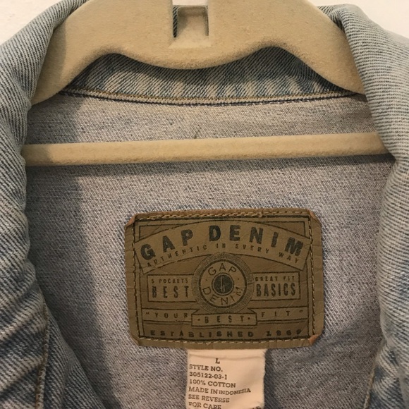 GAP Denim Jacket - Picture 2 of 3